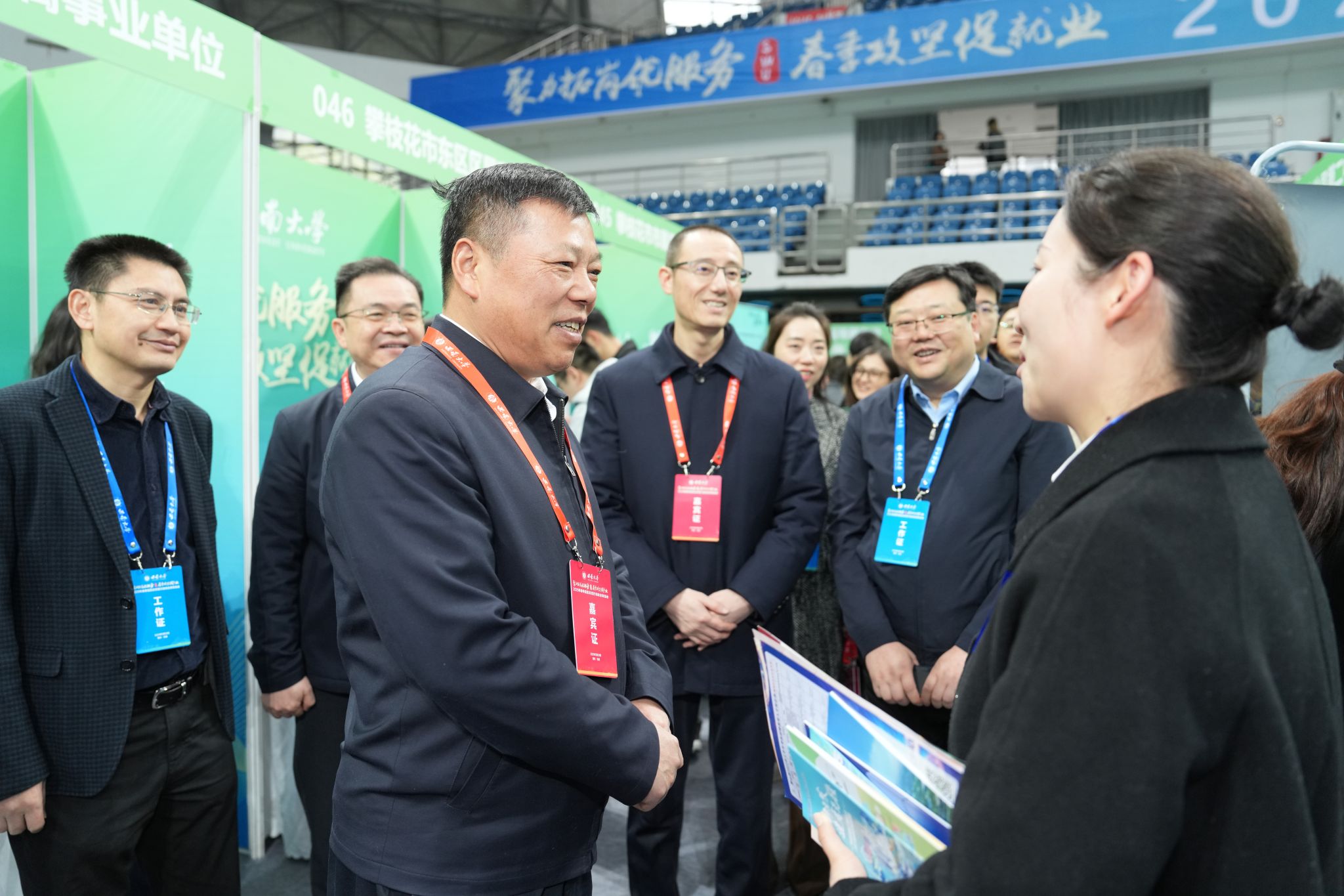 文件名称:DSC00985.jpg原图大小:9.94MB