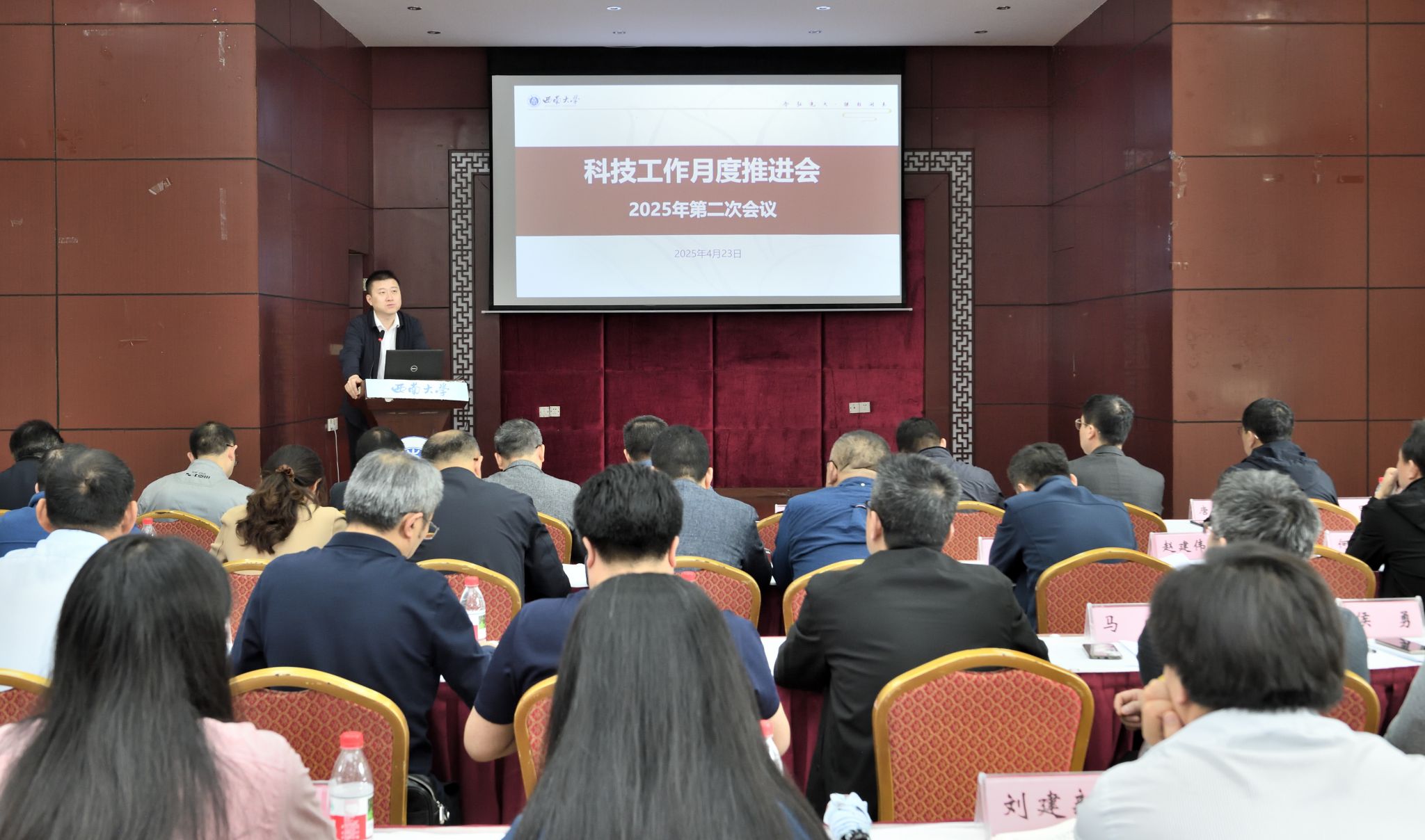 文件名称:16123aa.jpg原图大小:NaNGB