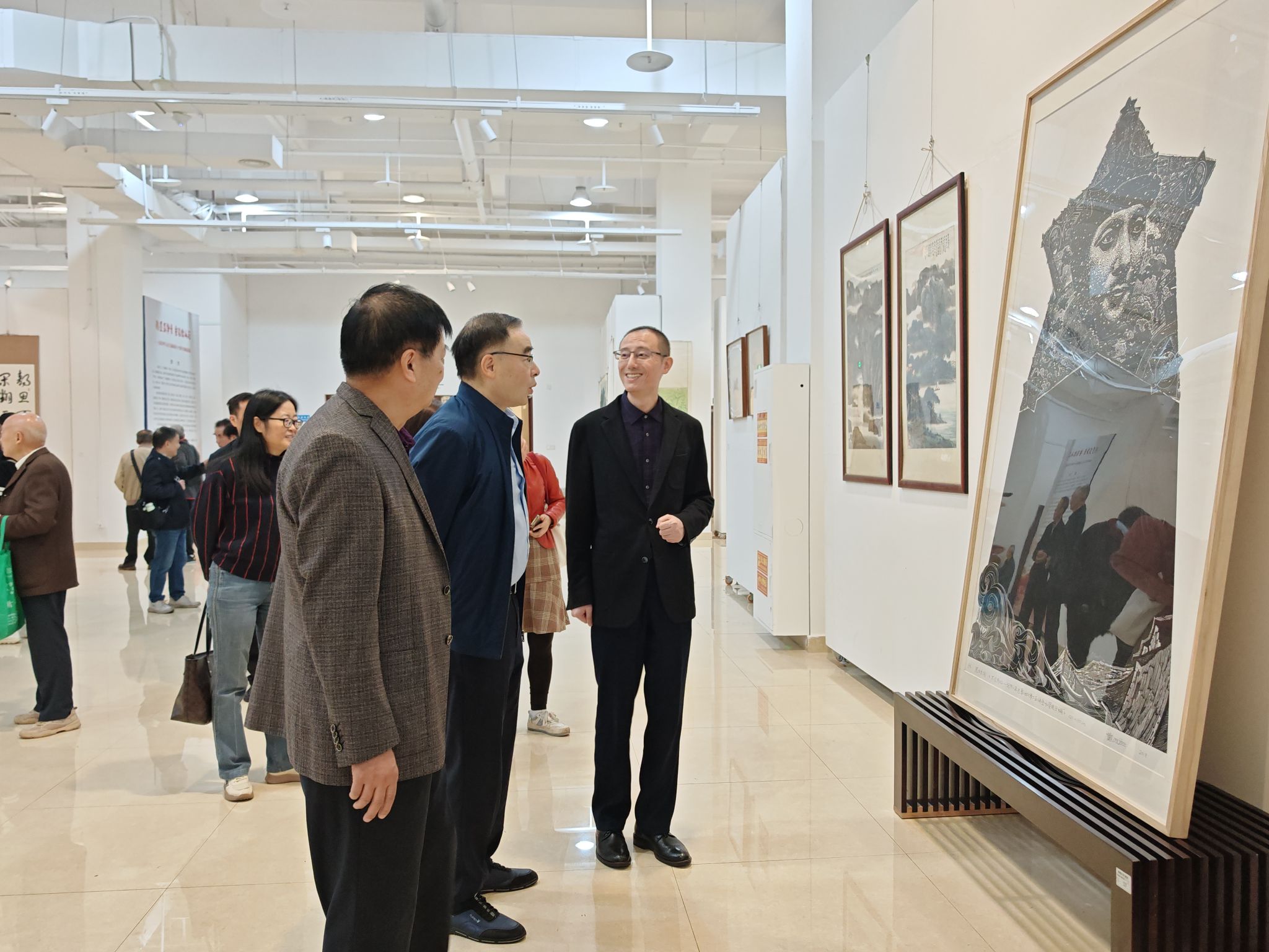 原图大小:3.02MB文件名称:庆祝中华人民共和国成立75周年老年书画摄影展黄杰 西南大学书画研究会提供.jpg