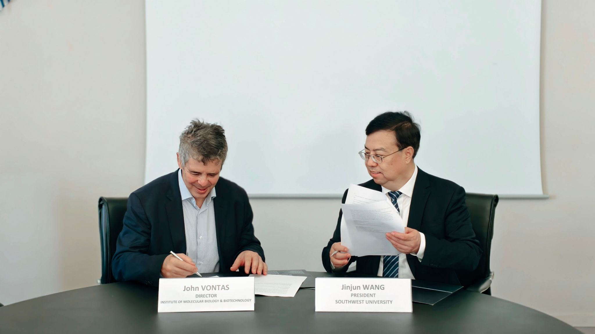 文件名称:图2.jpg原图大小:2.50MB