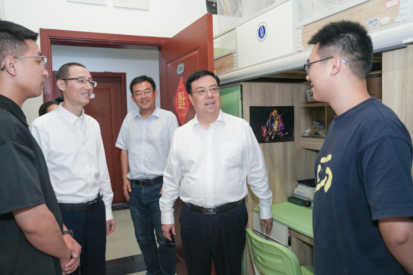 文件名称:image2.jpeg原图大小:NaNGB