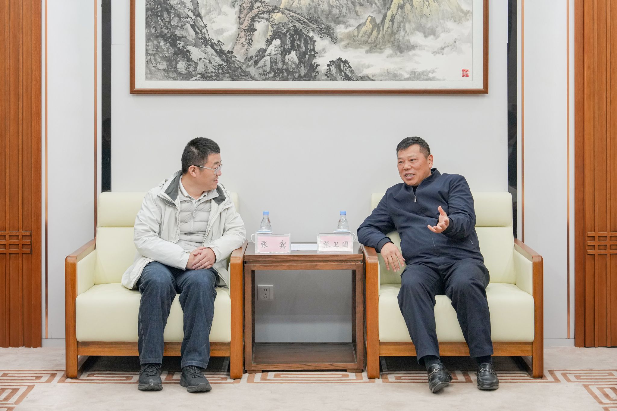 文件名称:党委书记张卫国会见广州奥松电子、奥松半导体董事长张宾一行1.jpg原图大小:4.74MB