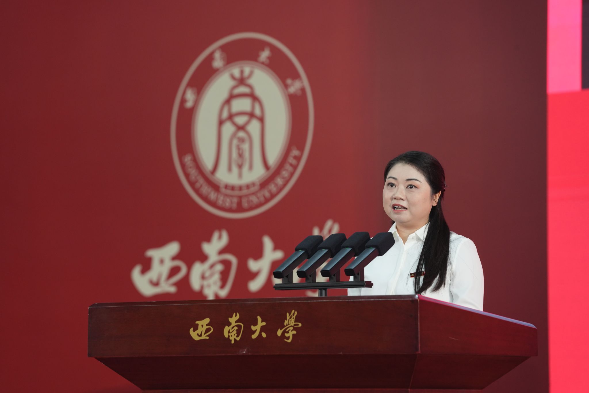 文件名称:DSC05962.JPG原图大小:36.92MB