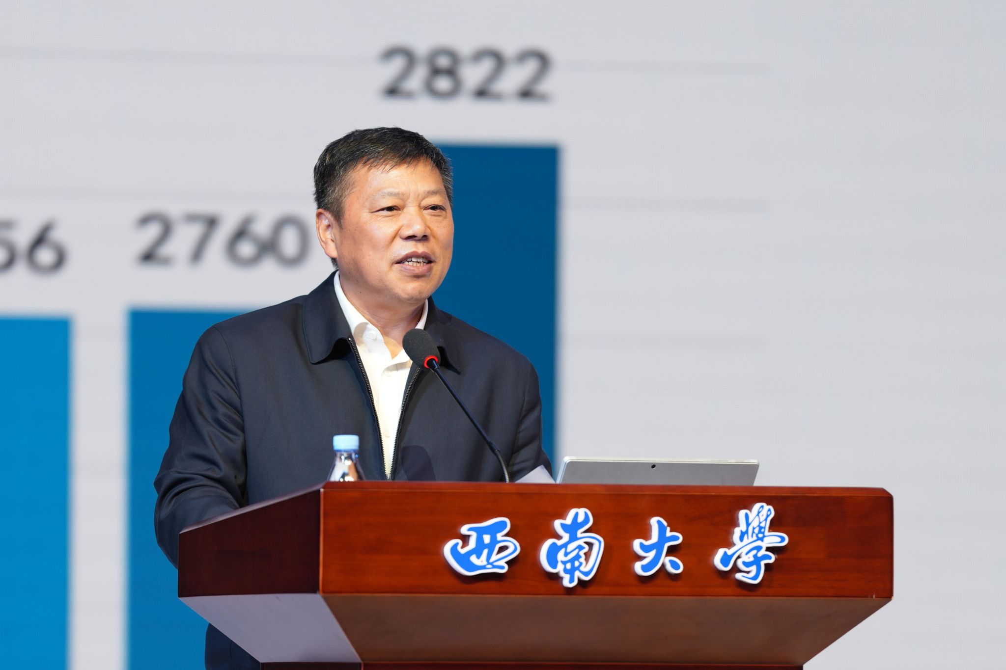 文件名称:DSC05015.jpg原图大小:3.02MB